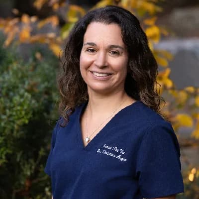 Dr. Christine Asgar, veterinarian at Senior Pet Vet