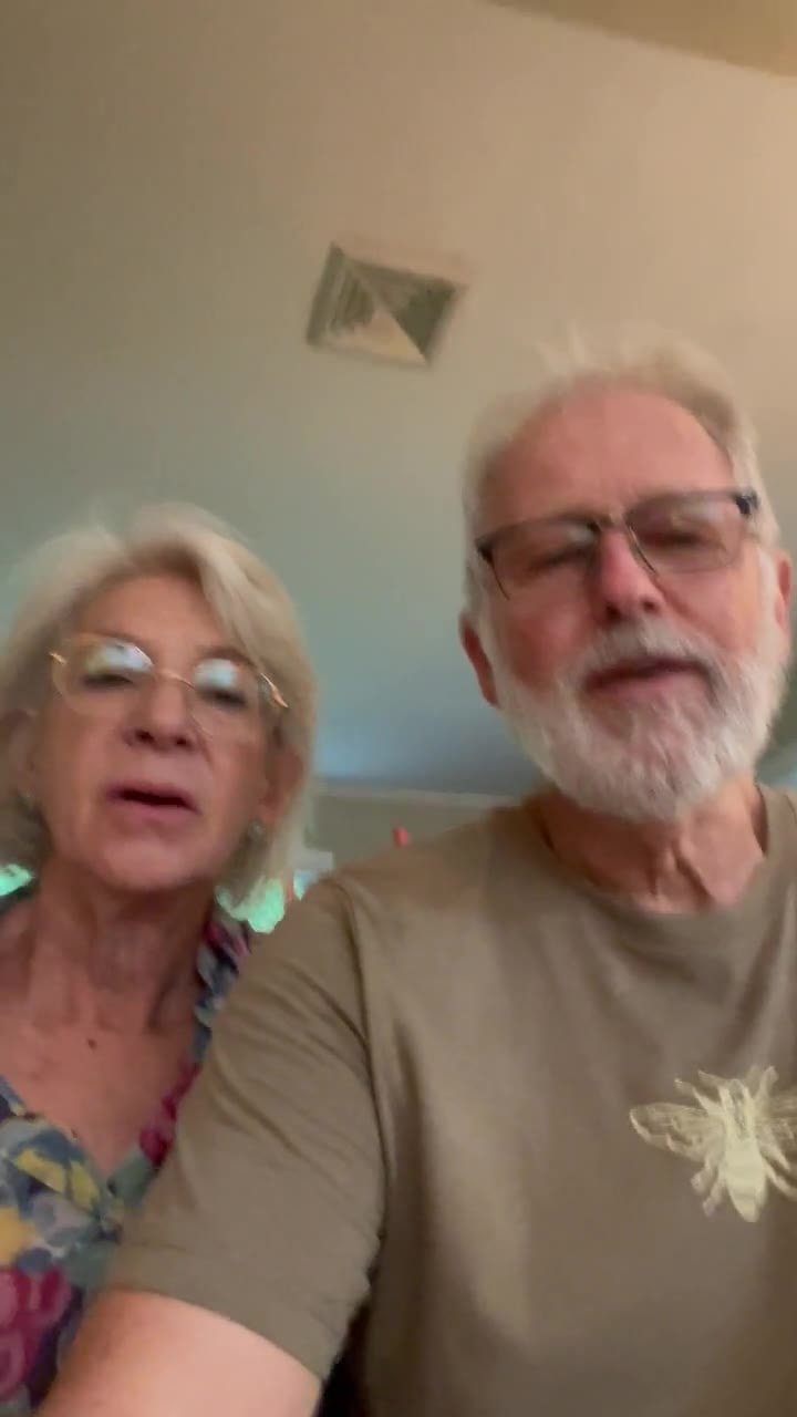 Hugh and Susan Knowlton, a family Senior Pet Vet cared for